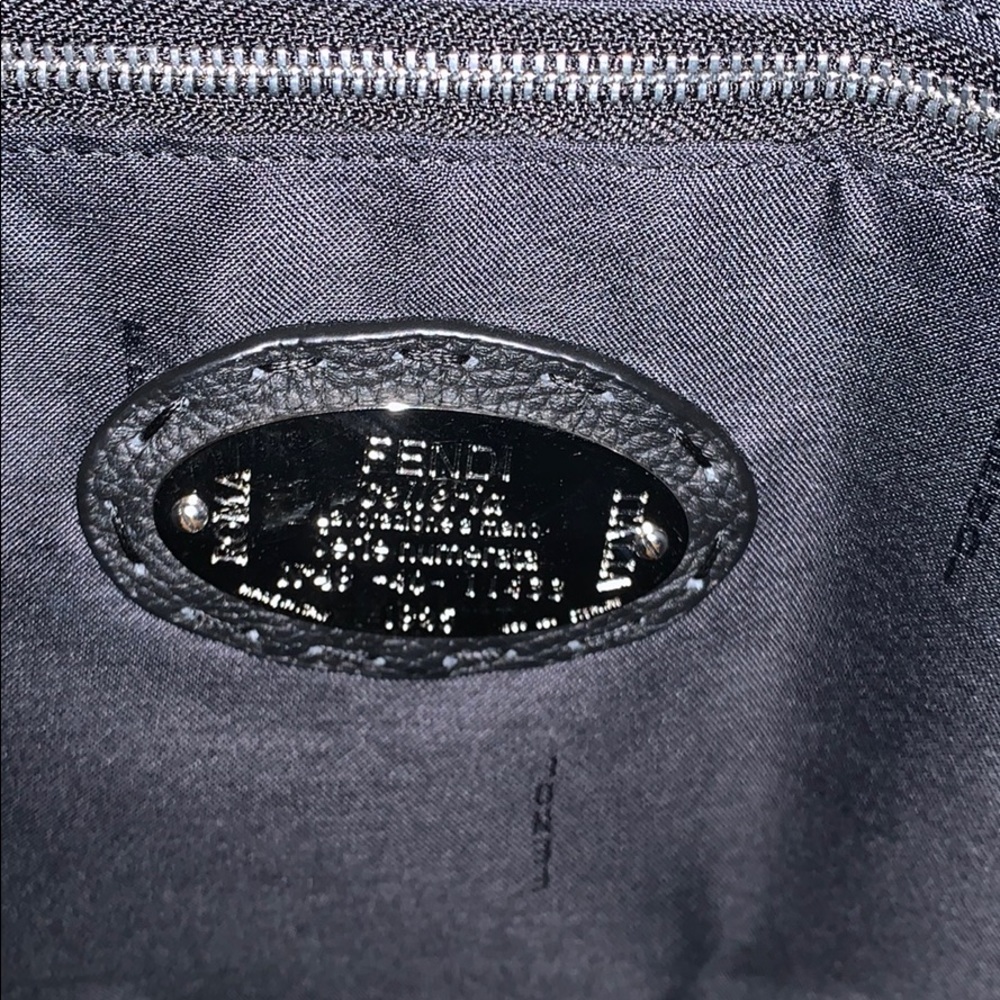 Backpack - Picture 2 of 4
